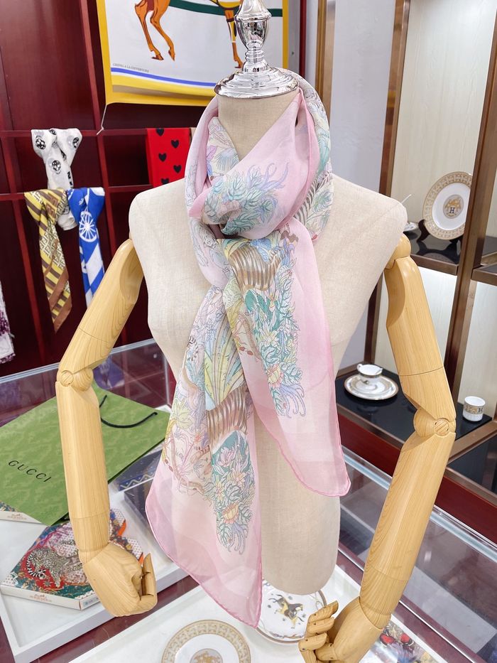 Gucci Scarf GUC00025