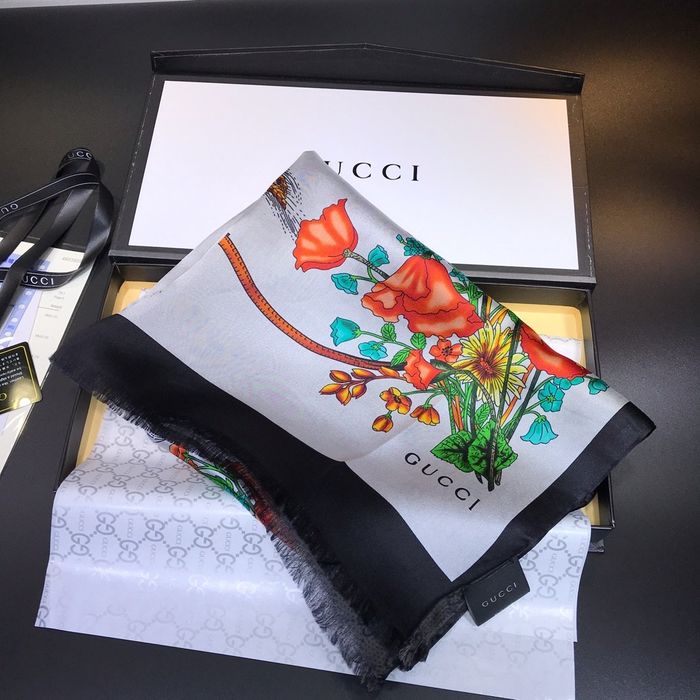 Gucci Scarf GUC00032