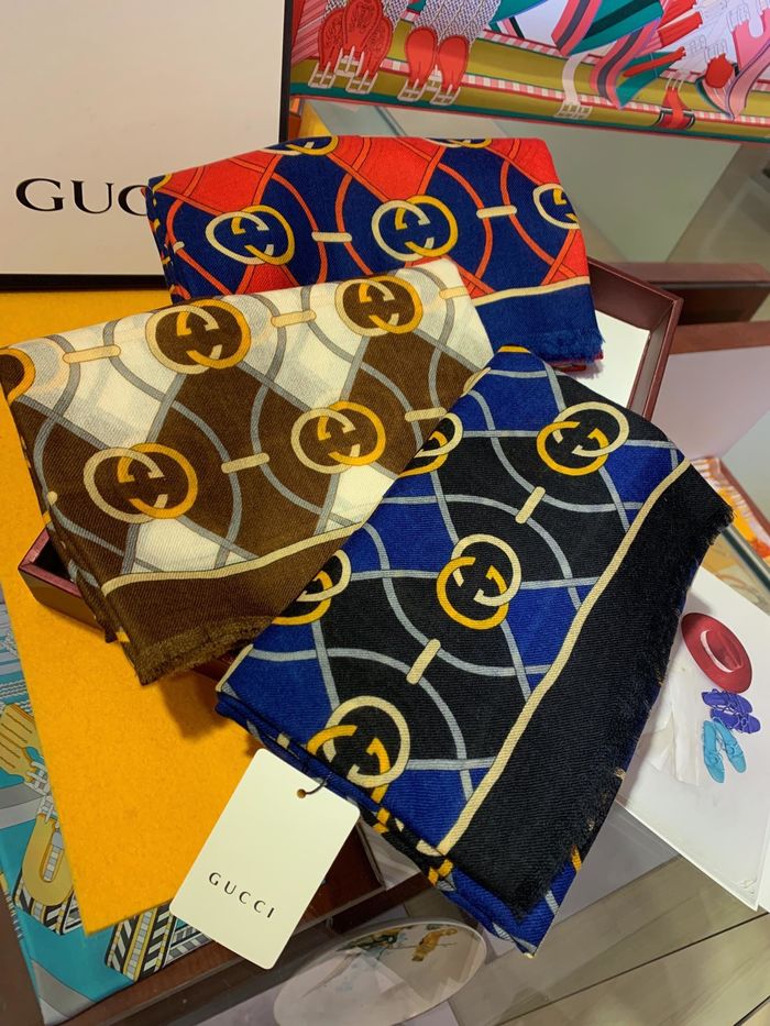 Gucci Scarf GUC00082