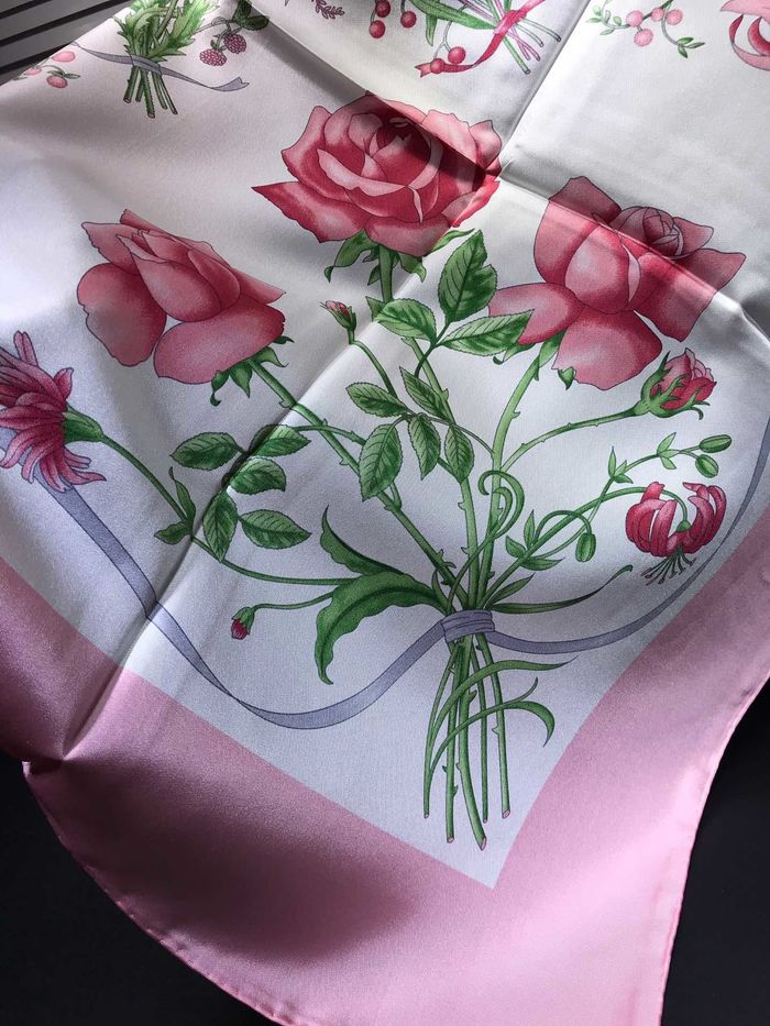 Gucci Scarf GUC00107