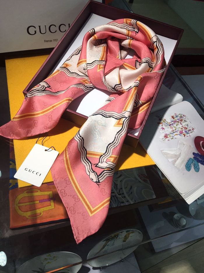 Gucci Scarf GUC00114