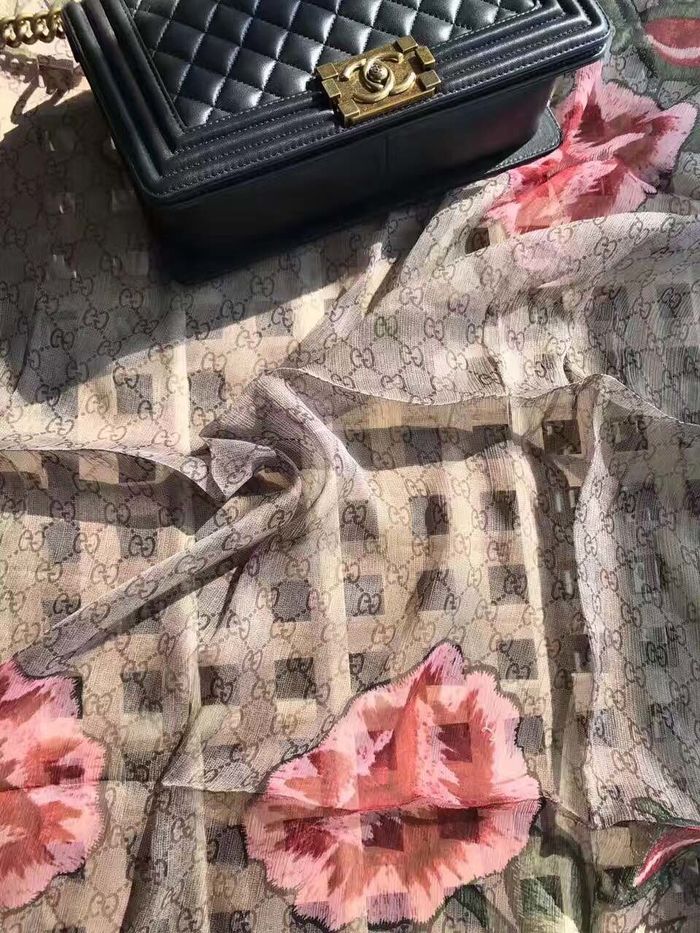 Gucci Scarf GUC00154