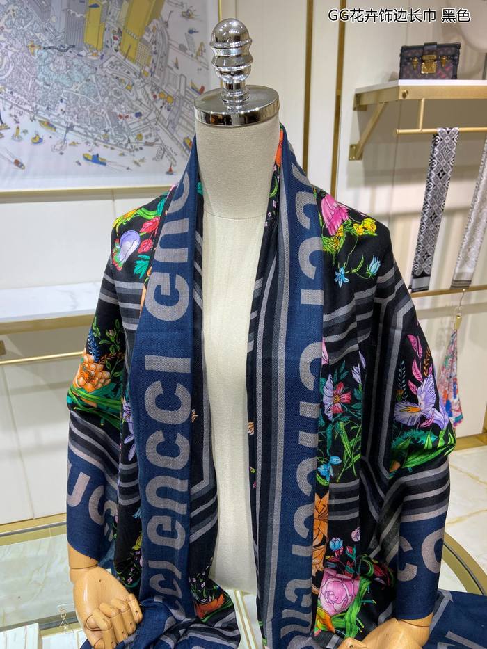 Gucci Scarf GUC00170