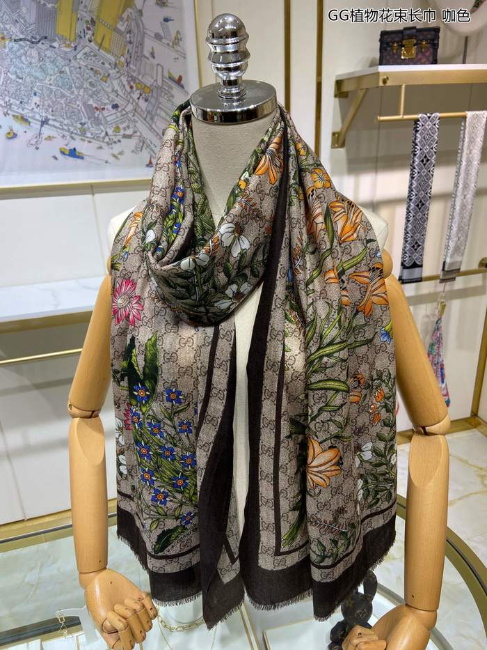 Gucci Scarf GUC00177