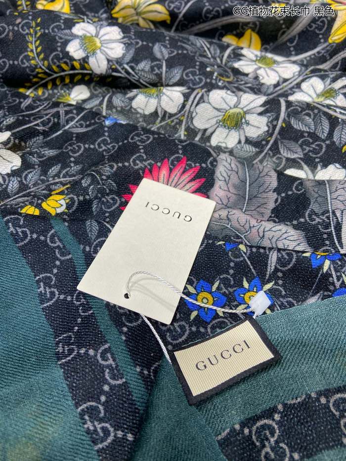 Gucci Scarf GUC00178