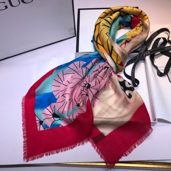 Gucci Scarf GUC00213