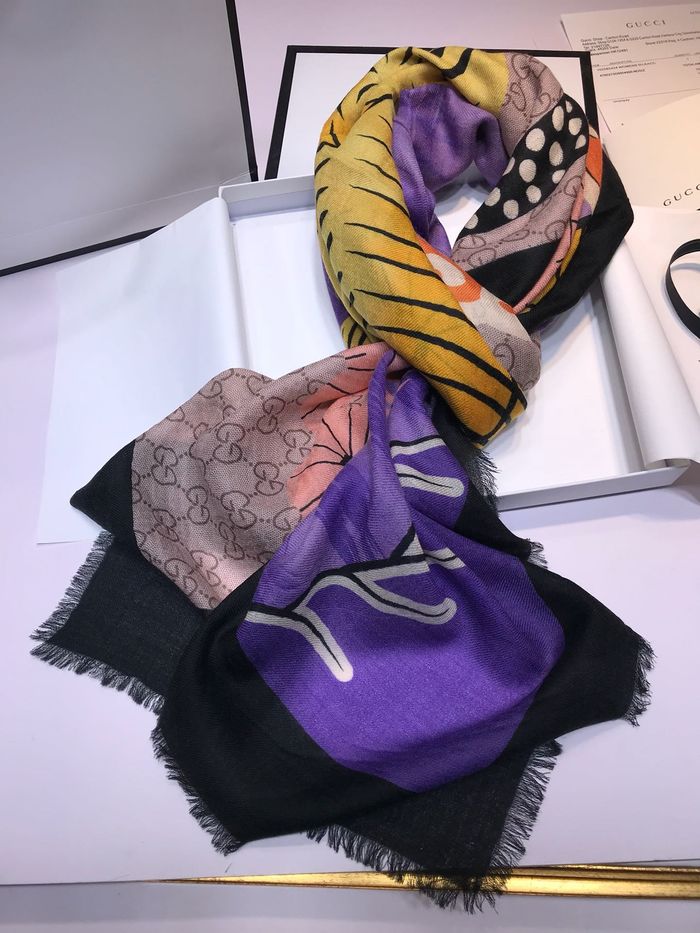 Gucci Scarf GUC00214