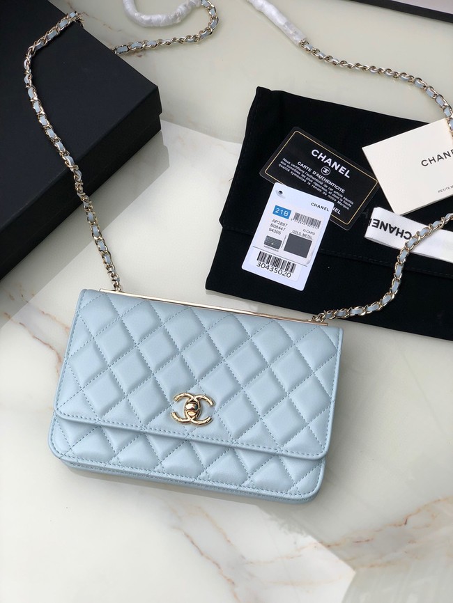 CHANEL WALLET ON CHAIN Lambskin & light Gold-Tone Metal 80892 light blue