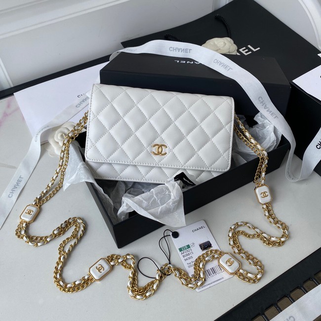 CHANEL WALLET ON CHAIN Lambskin & Gold-Tone Metal AP2923 white