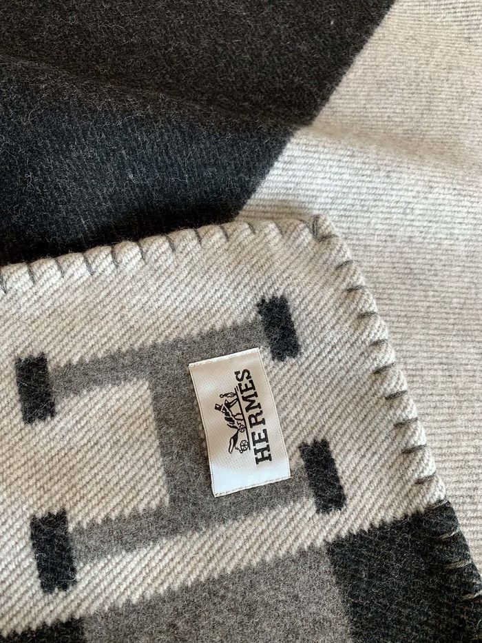 Hermes Blanket HEC00541