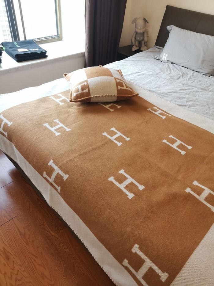 Hermes Blanket HEC00542