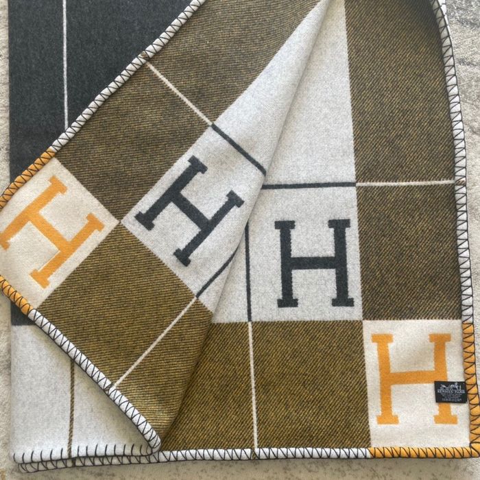 Hermes Blanket HEC00546