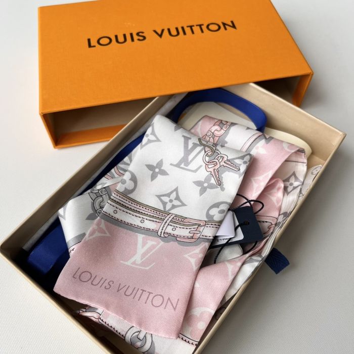 Louis Vuitton Scarf LVC00013