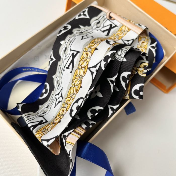 Louis Vuitton Scarf LVC00015