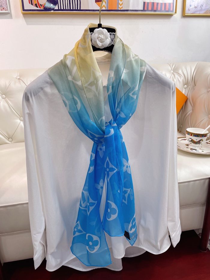 Louis Vuitton Scarf LVC00027