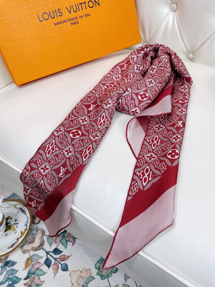 Louis Vuitton Scarf LVC00030