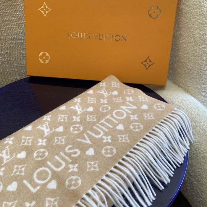 Louis Vuitton Scarf LVC00043