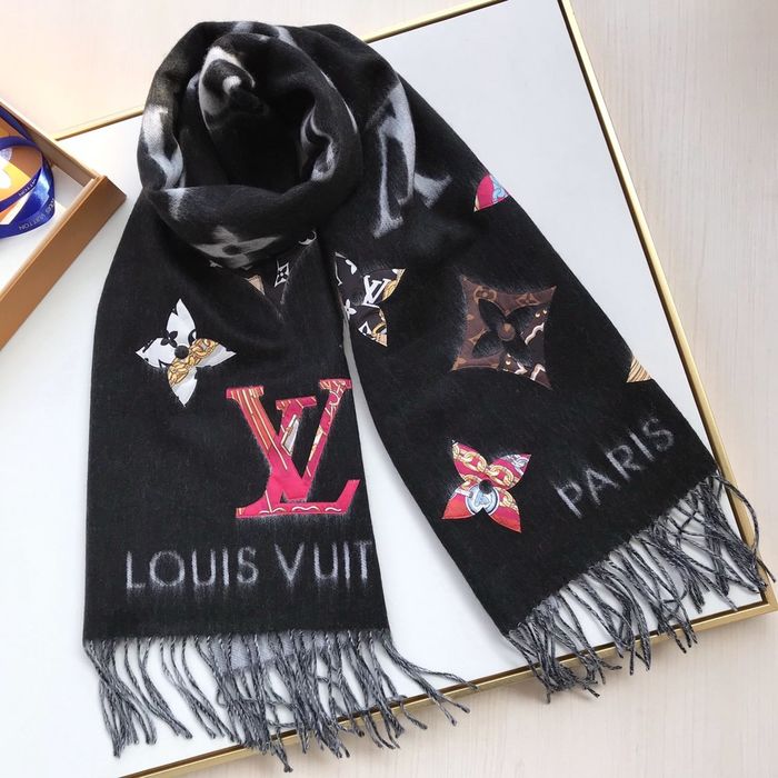 Louis Vuitton Scarf LVC00046