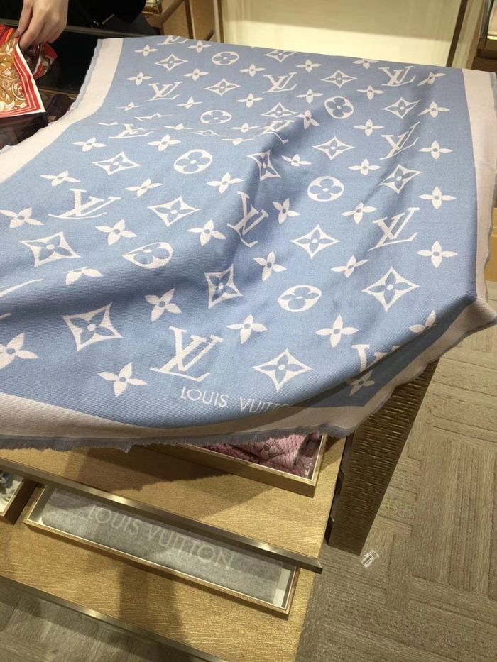 Louis Vuitton Scarf LVC00089