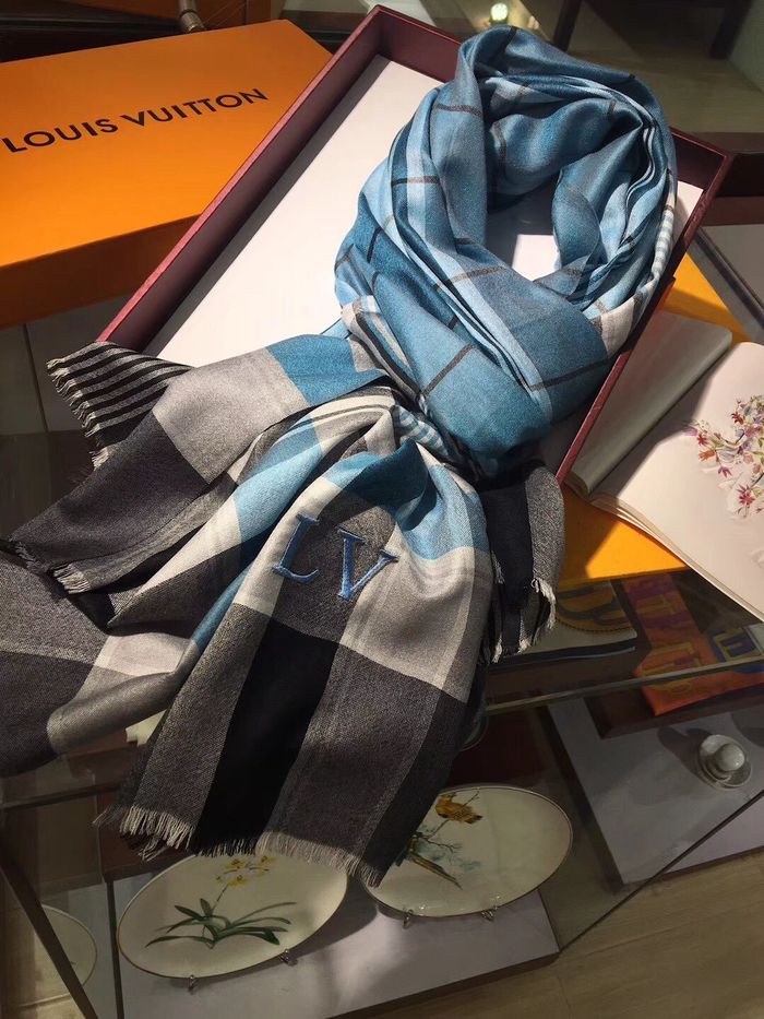 Louis Vuitton Scarf LVC00091