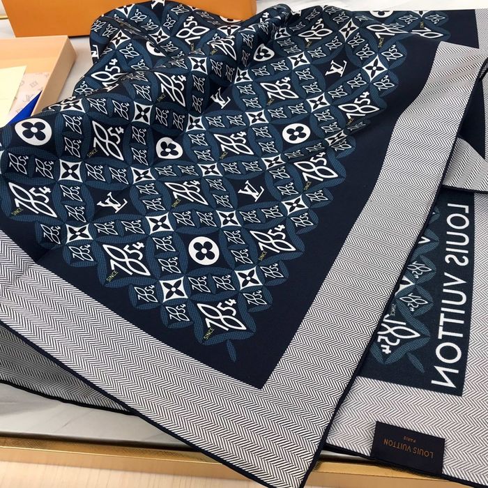 Louis Vuitton Scarf LVC00130