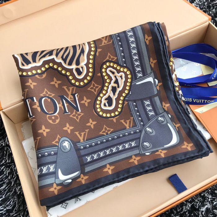 Louis Vuitton Scarf LVC00131