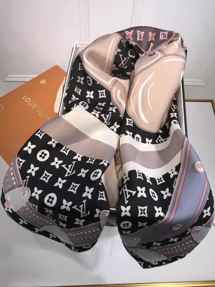 Louis Vuitton Scarf LVC00159