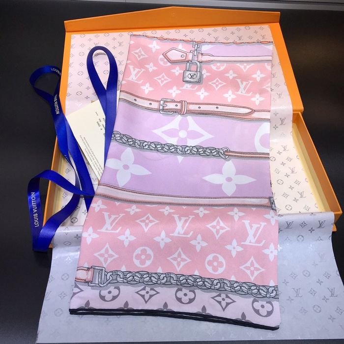 Louis Vuitton Scarf LVC00164