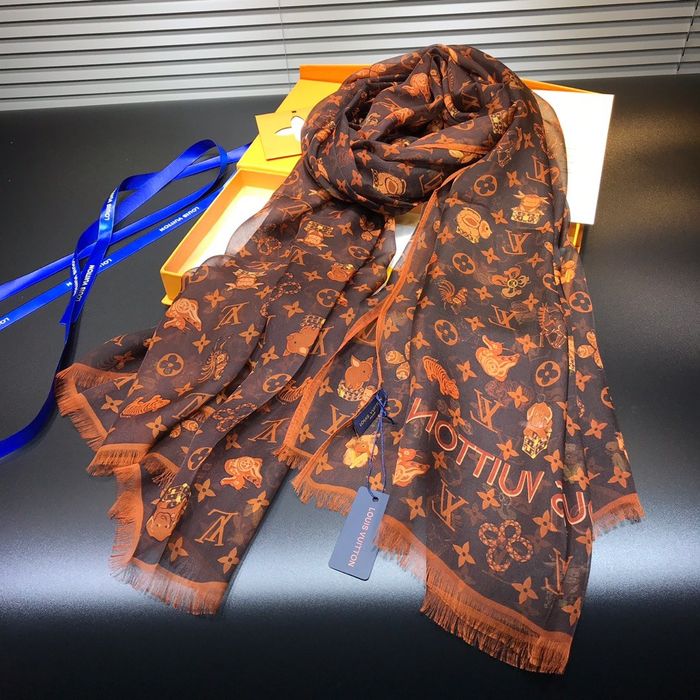 Louis Vuitton Scarf LVC00172