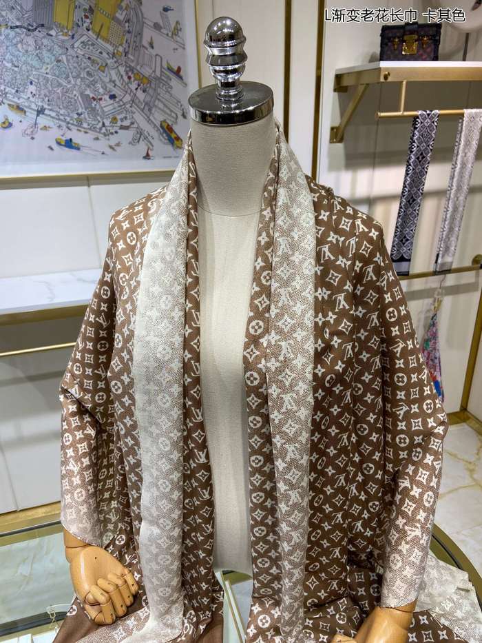 Louis Vuitton Scarf LVC00177