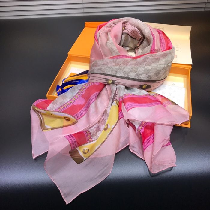 Louis Vuitton Scarf LVC00182