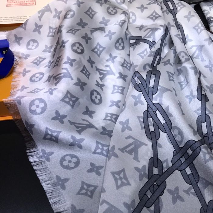 Louis Vuitton Scarf LVC00188