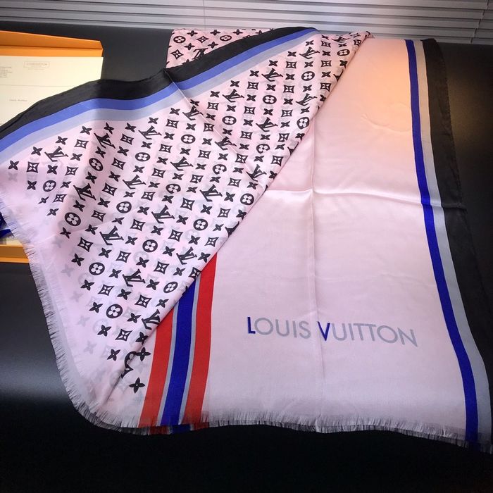 Louis Vuitton Scarf LVC00190