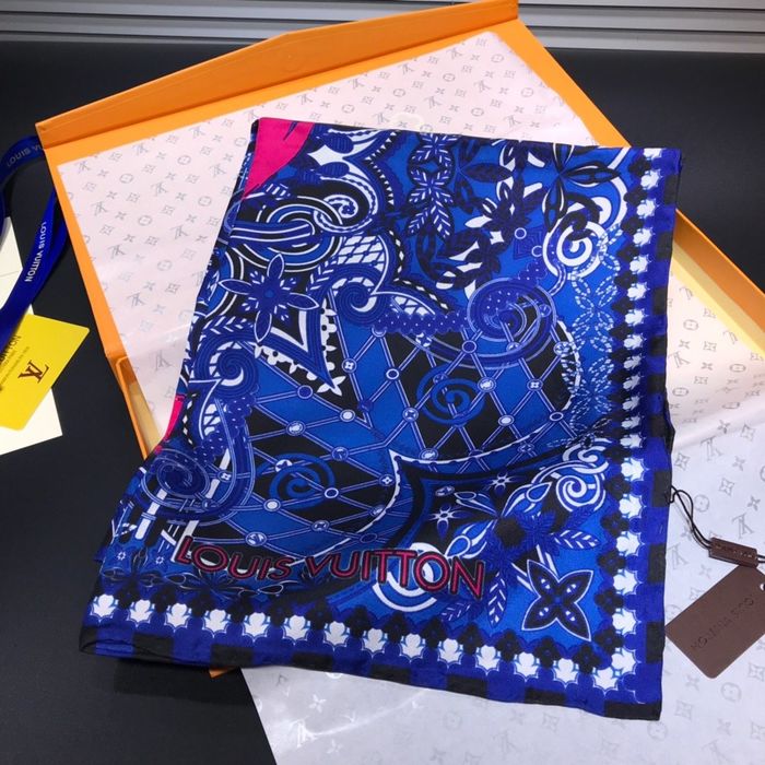 Louis Vuitton Scarf LVC00199