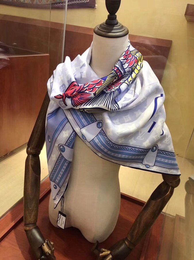 Louis Vuitton Scarf LVC00200