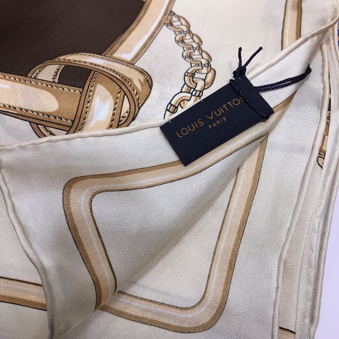 Louis Vuitton Scarf LVC00206