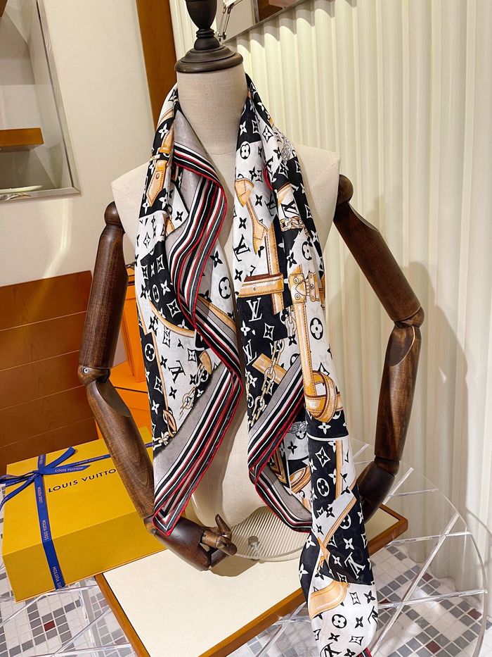 Louis Vuitton Scarf LVC00228