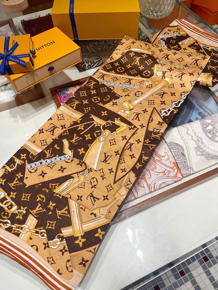 Louis Vuitton Scarf LVC00229