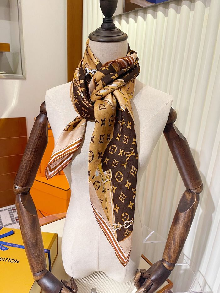 Louis Vuitton Scarf LVC00229