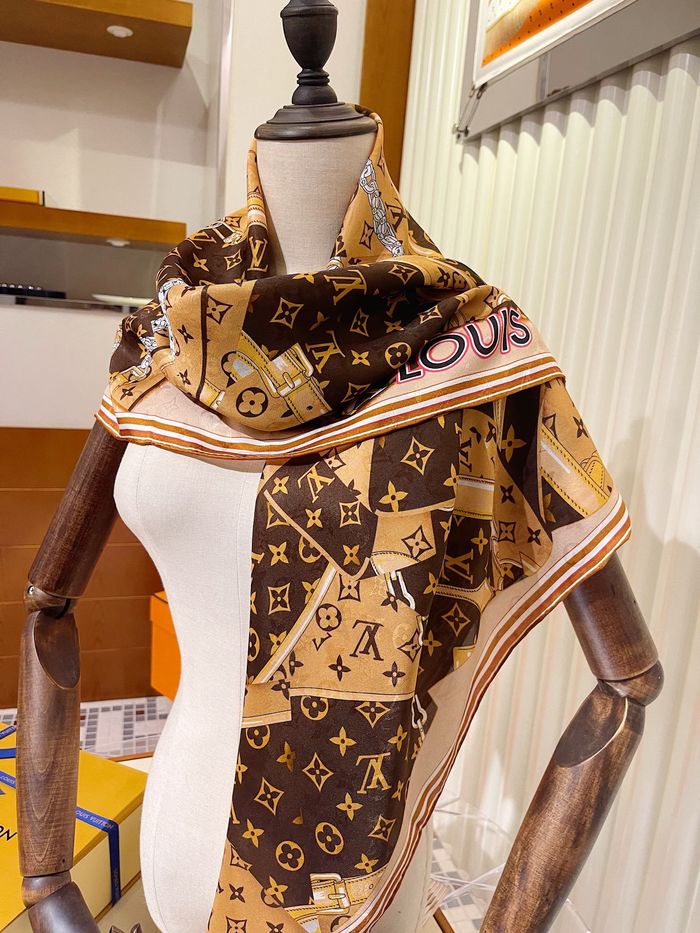 Louis Vuitton Scarf LVC00229