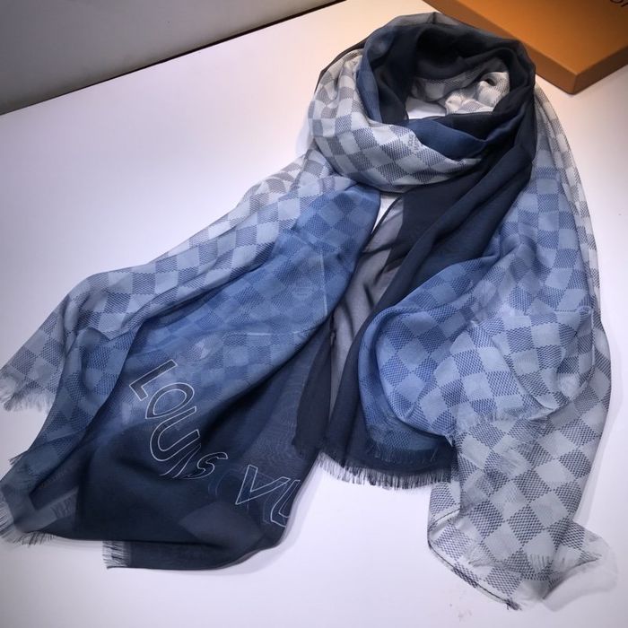 Louis Vuitton Scarf LVC00246