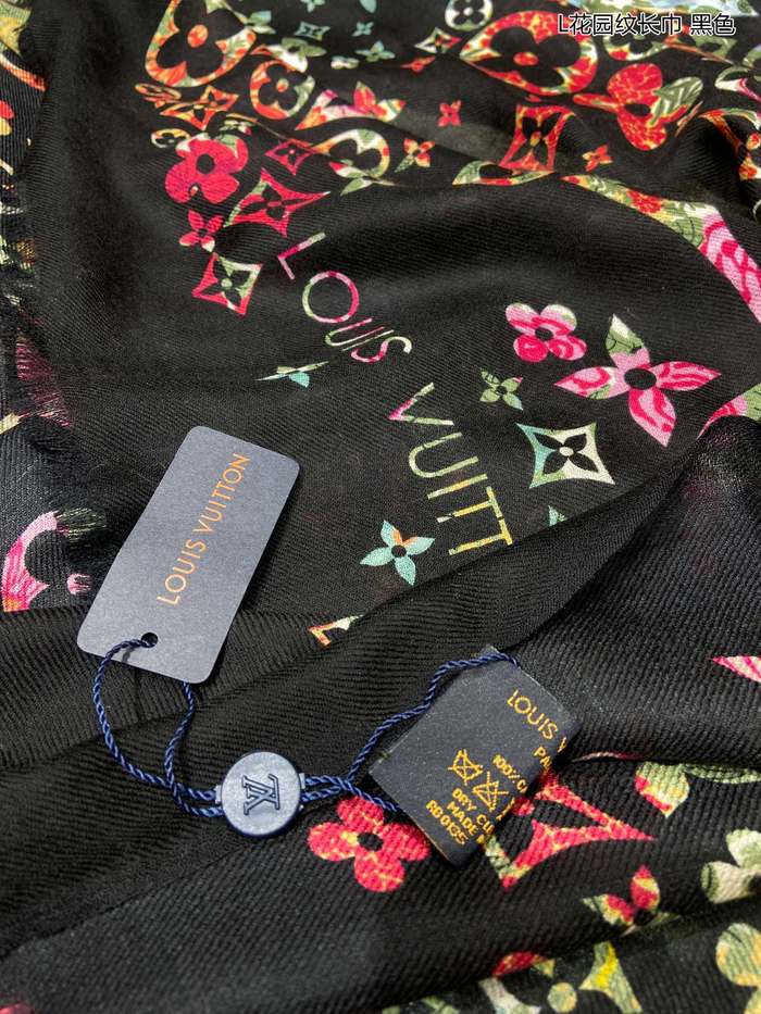 Louis Vuitton Scarf LVC00258