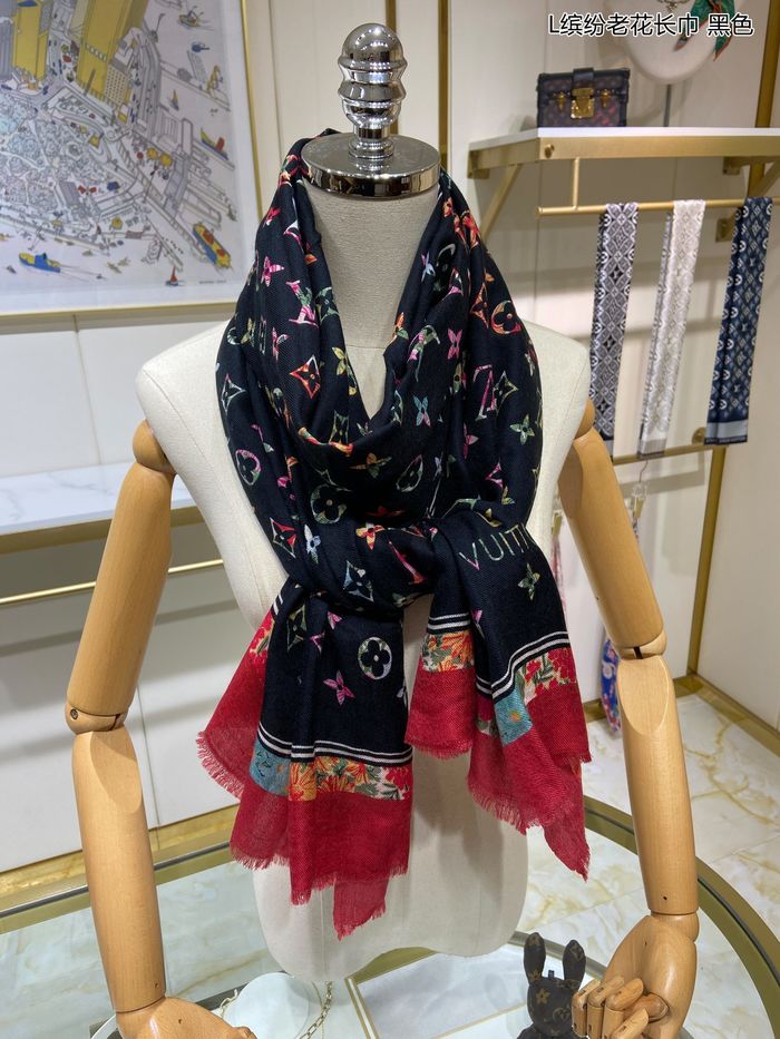 Louis Vuitton Scarf LVC00279