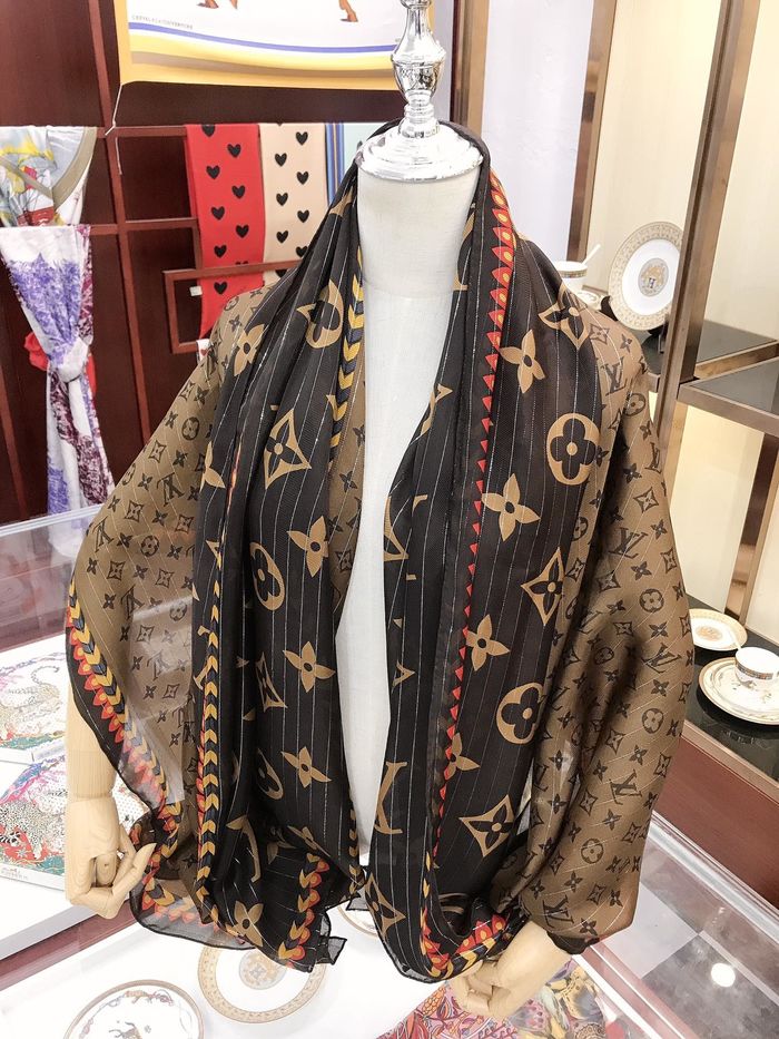 Louis Vuitton Scarf LVC00282