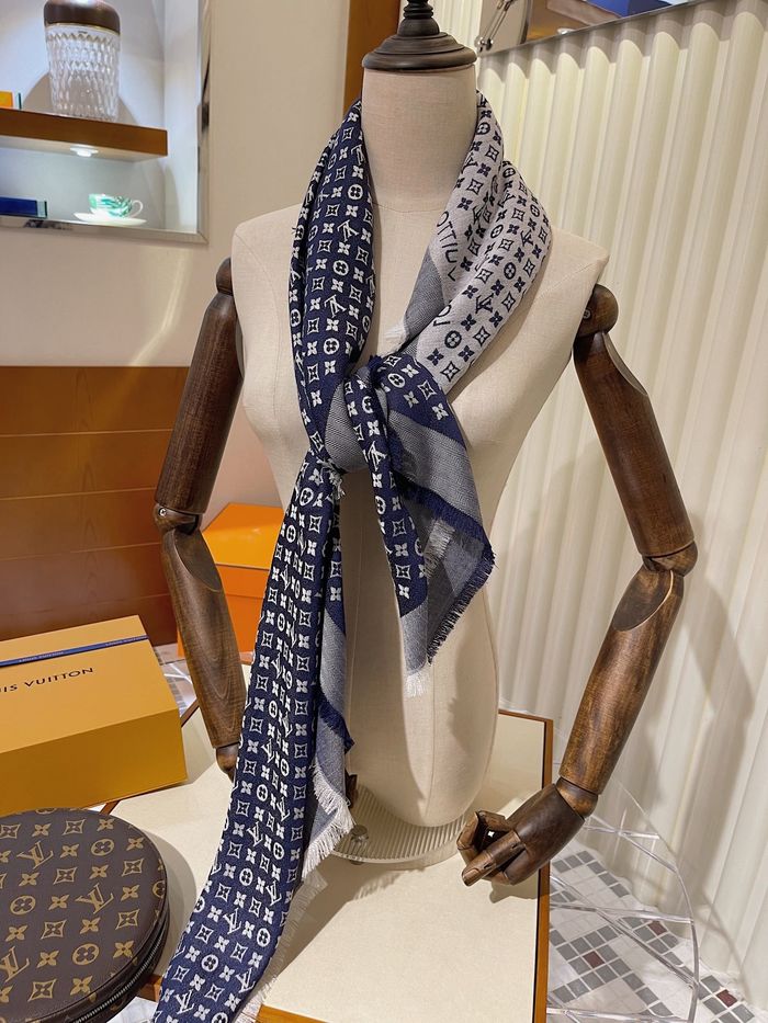 Louis Vuitton Scarf LVC00287