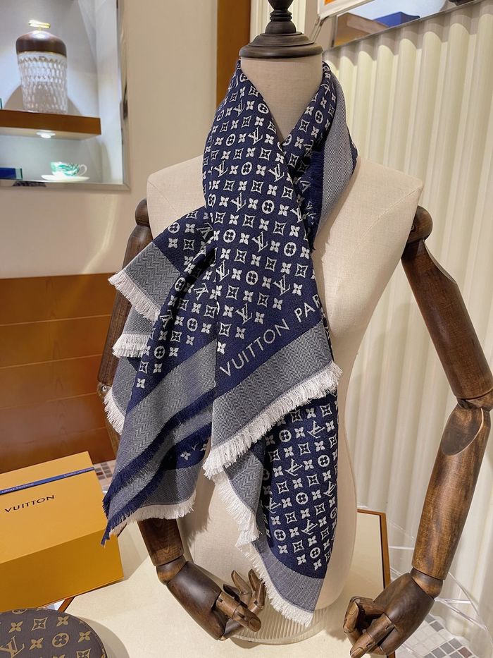 Louis Vuitton Scarf LVC00287