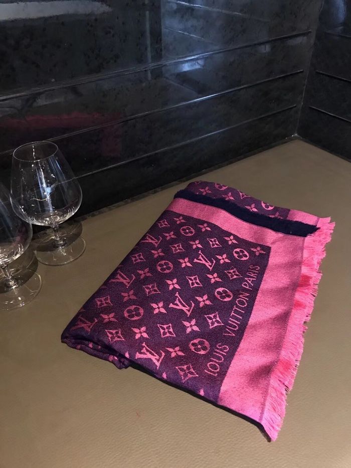 Louis Vuitton Scarf LVC00308