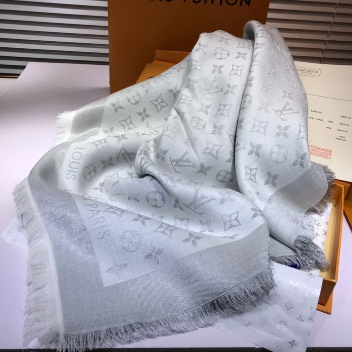 Louis Vuitton Scarf LVC00310