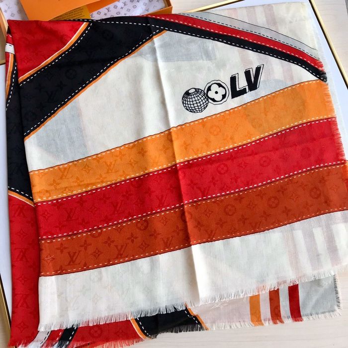 Louis Vuitton Scarf LVC00317