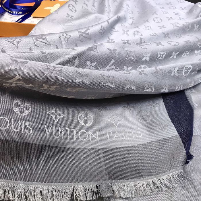 Louis Vuitton Scarf LVC00320